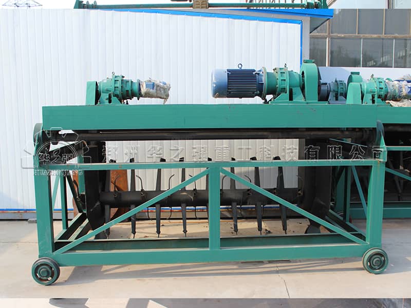 有機肥槽式翻拋機的應用及特點有哪些？