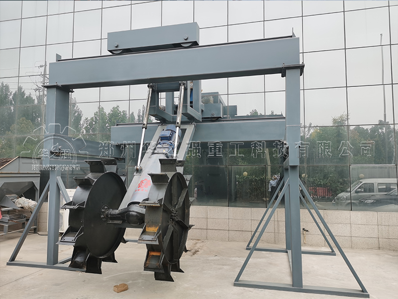 有機(jī)肥盤式翻拋機(jī)